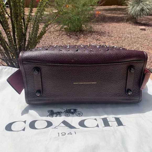 Coach Rogue 30 - Picture 2 of 7